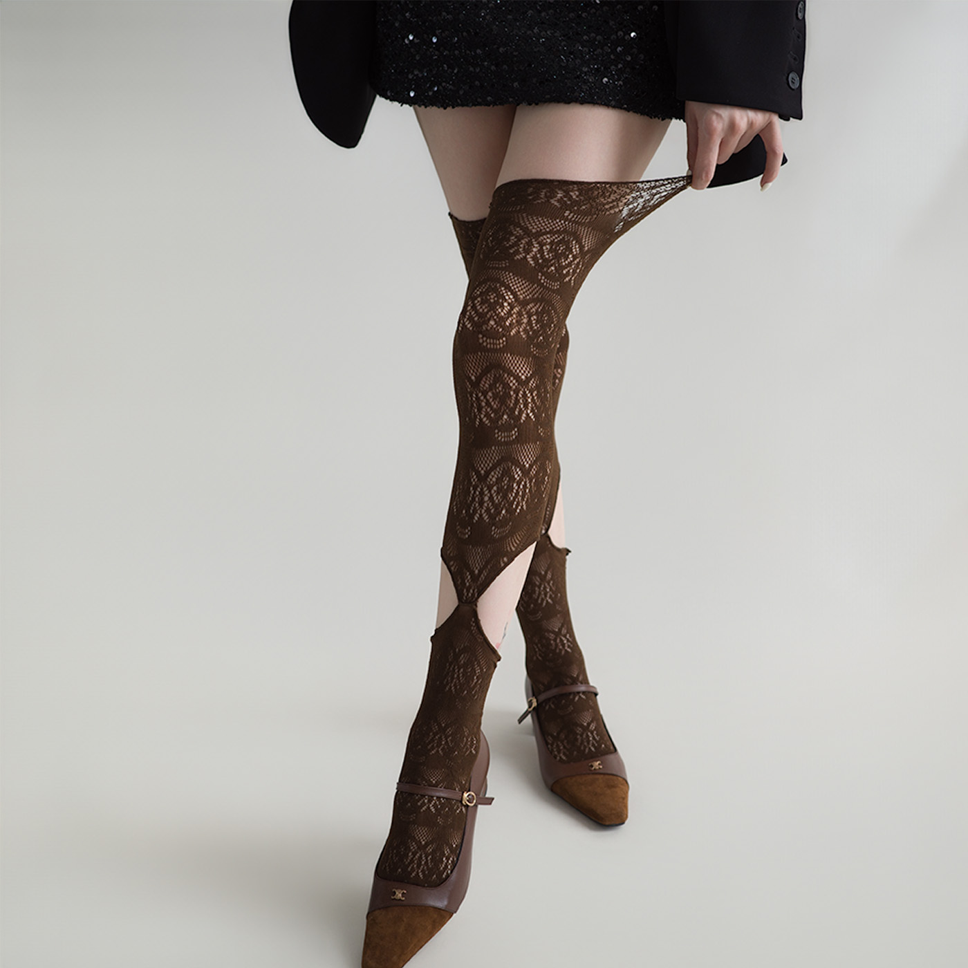 Women's Lace Hollow Over Knee  - Fishing Socks ulasan dan harga
